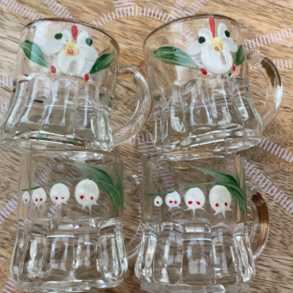 4 Vintage Federal Glass Mini beer mug Shot Glasses hand painted floral retro MCM